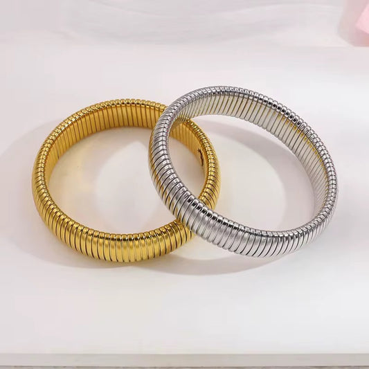 Classic Stretch Bangle  Bracelet | 18K Gold Plated Steel | Adjustable 6"-8"